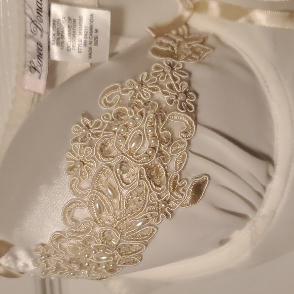 Linea Donatella Nightie With Robe - Picture 6 of 12